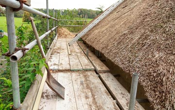advantages of Little Eastbury thatch roofing